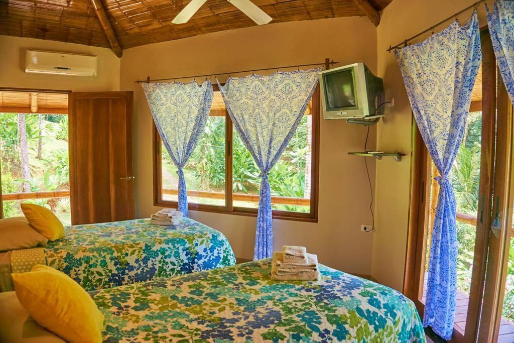 Manoas Bed & Breakfast Uvita Dış mekan fotoğraf